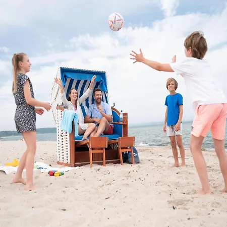 Im Freizeitpark Weissenhaeuser Appartamento *