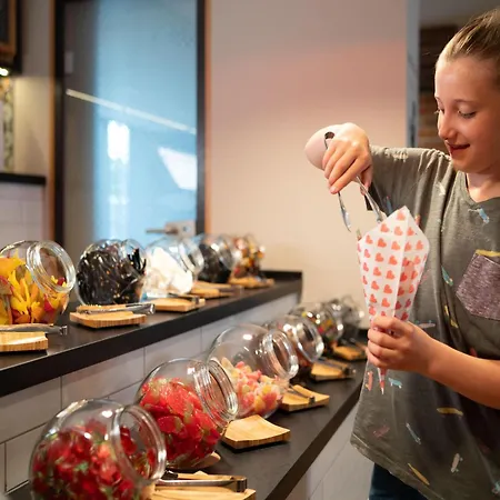 Im Freizeitpark Weissenhaeuser Appartamento *